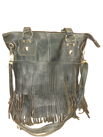 Bolso con flecos de asa