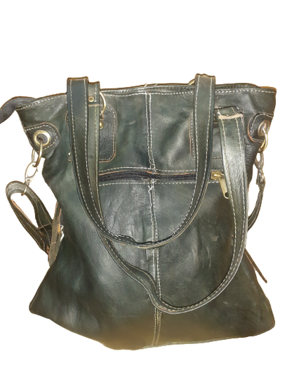 Bolso con flecos de asa