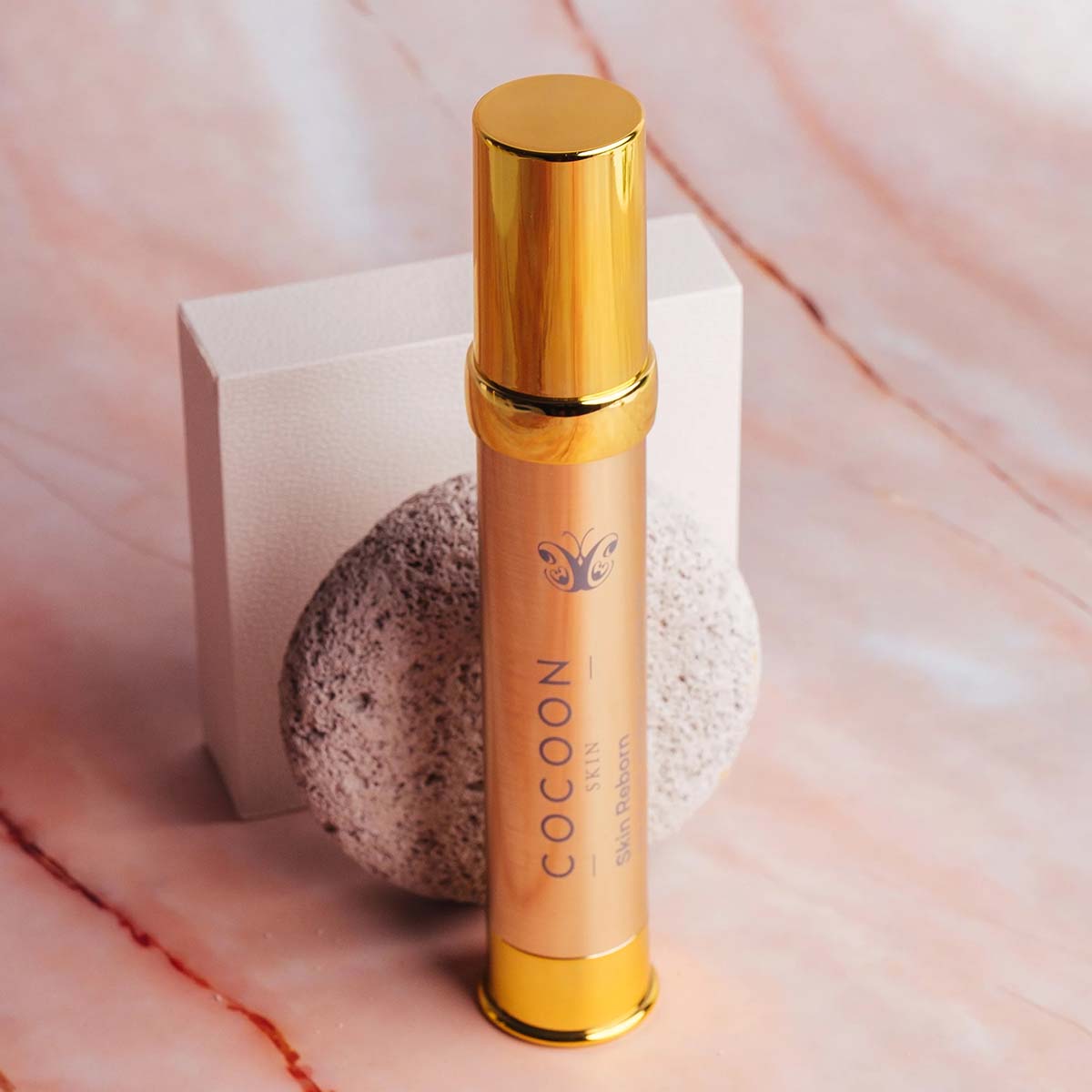 Skin Reborn - Elixir of youth - Retinol + Hyaluronic Acid