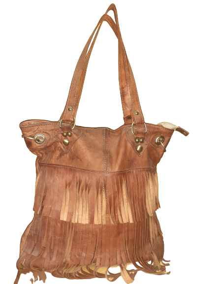 Bolso con flecos de asa