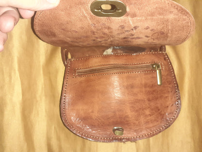 Bolso redondo calado/labrado mini